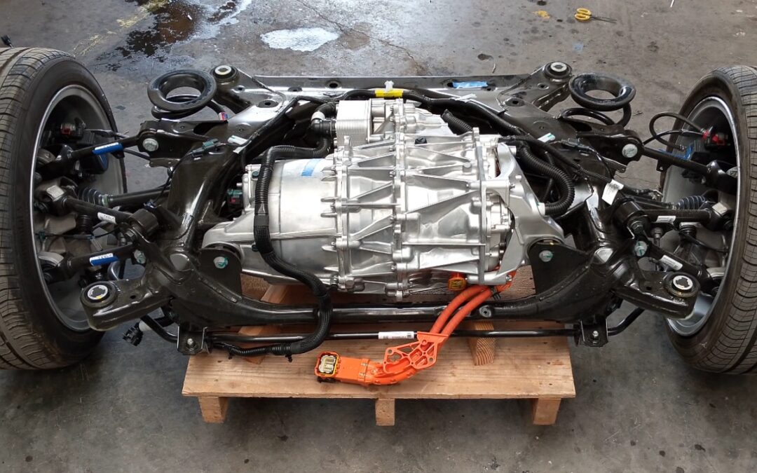 TESLA- budowa silników samochodów elektrycznych