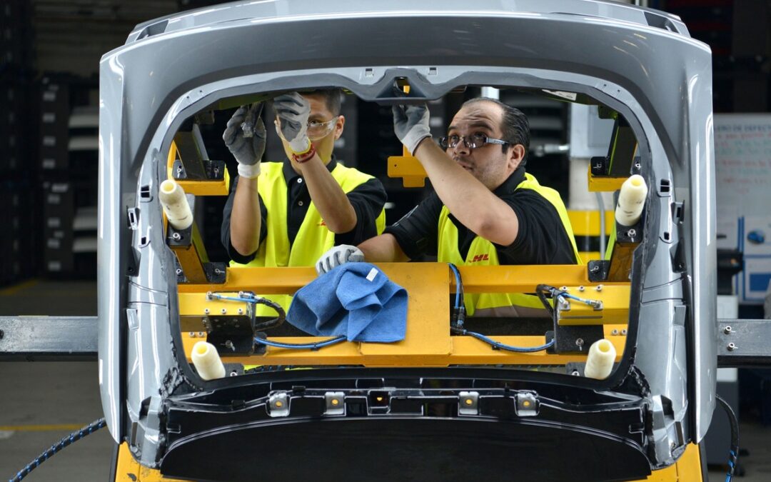 DHL otwiera nowoczesne centrum elektromobilności